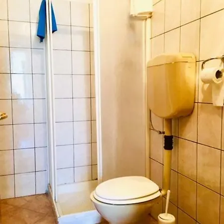 Apartmaji Jana Бовец